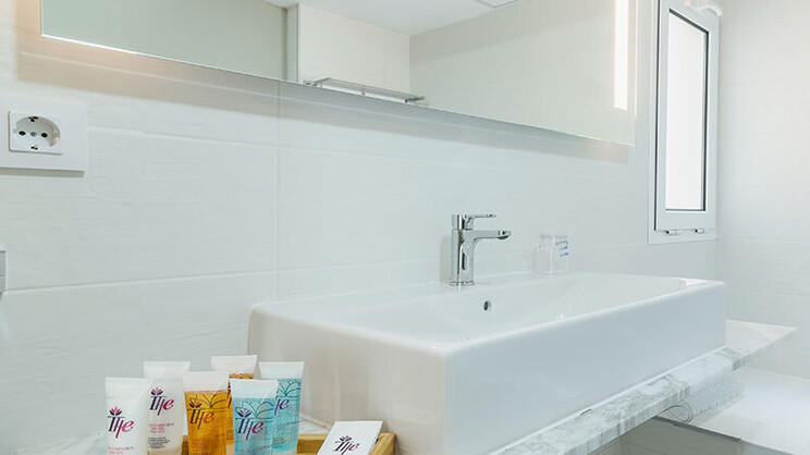 Hotel LIVVO Koala Garden